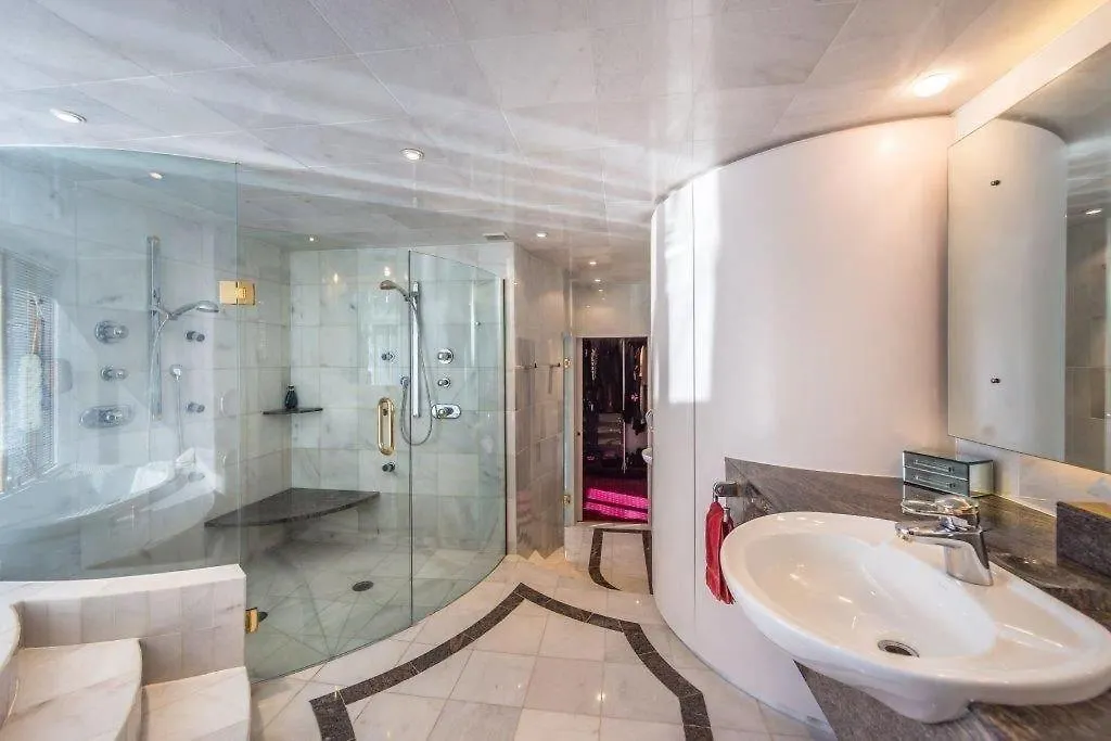 Horotane Lodge Luxurious Mansion Christchurch